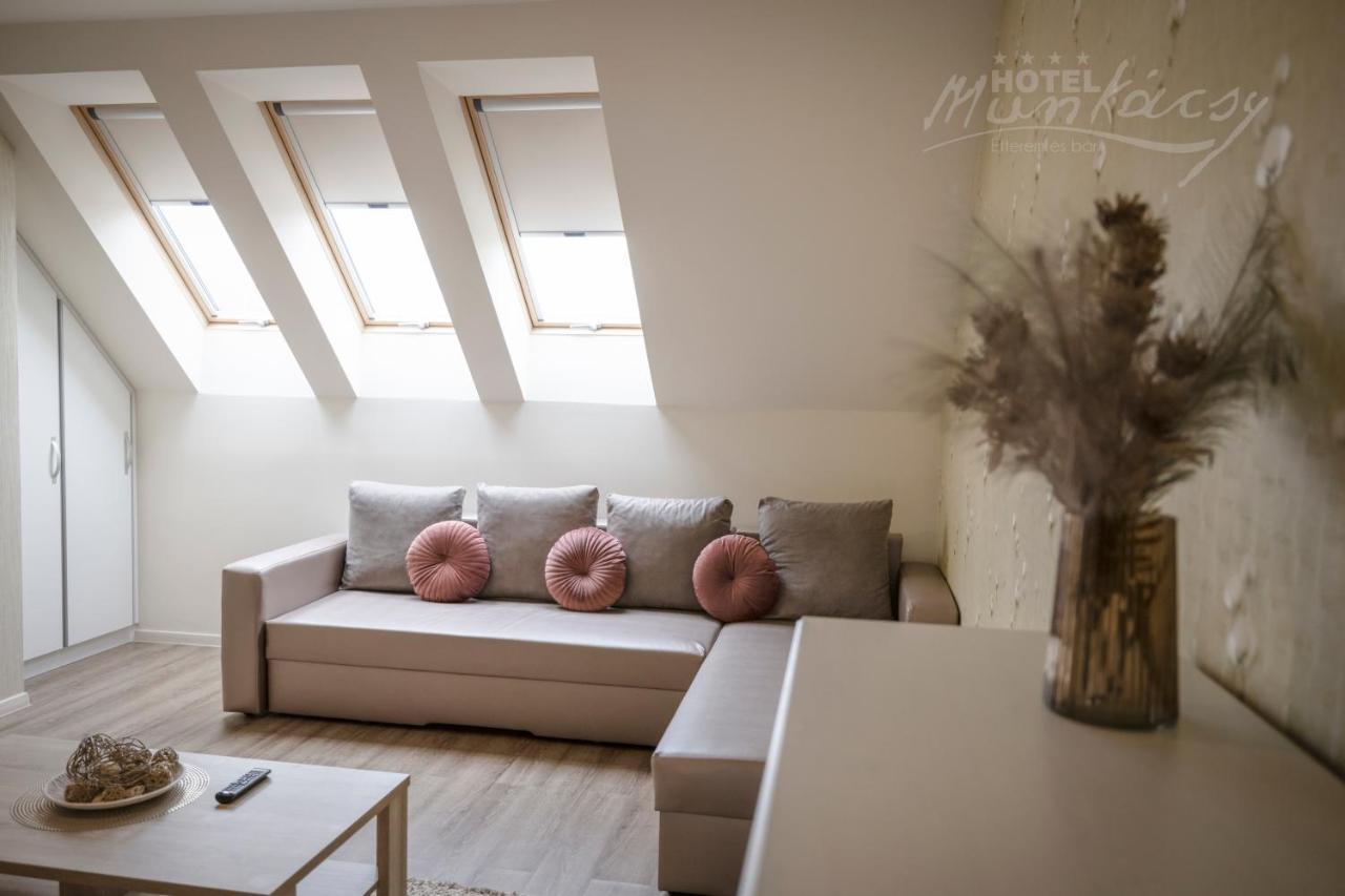 Munkacsy Hotel 베케슈처버 외부 사진