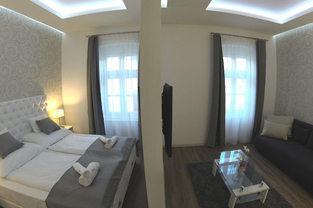 Munkacsy Hotel 베케슈처버 객실 사진