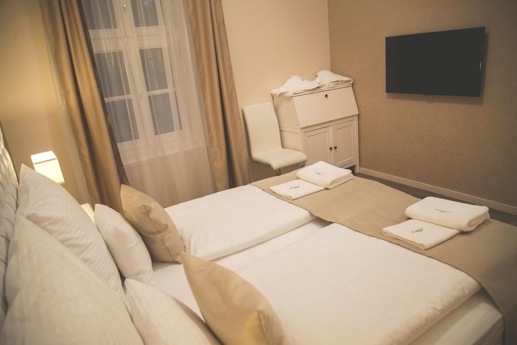 Munkacsy Hotel 베케슈처버 객실 사진